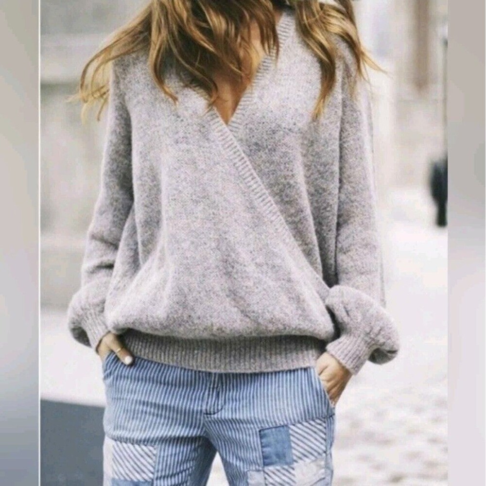 Free People Karina Faux Wrap Sweater M Bohemian Coastal Girl Lightweight Soft
